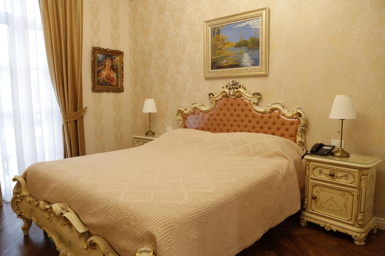 Hotel Castle Konti